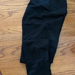 Aerie Chill. Play. Move. Women Regular Rise Legging Elastic waist Black Medium